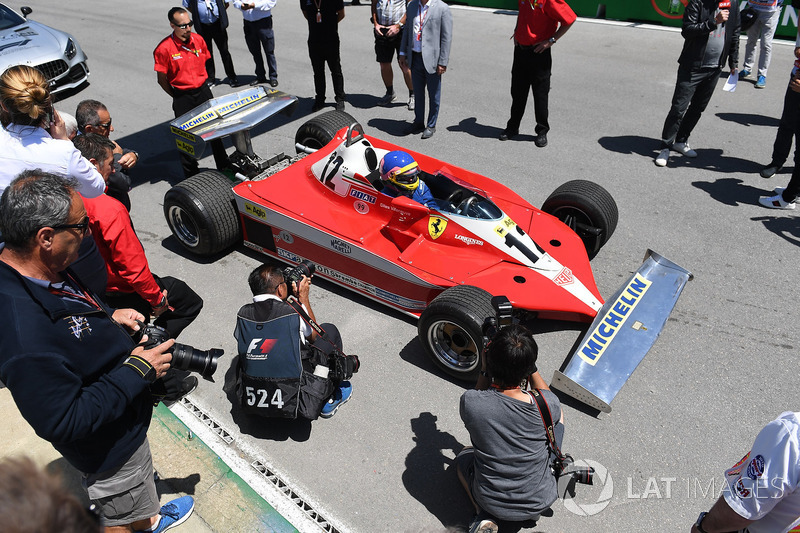 Жак Вильнёв за рулем Ferrari 312T 1978 года Жиля Вильнёва