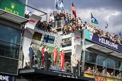 Iñaki Rueda, estratega de Ferrari, Lewis Hamilton, Mercedes AMG F1, Sebastian Vettel, Ferrari, y Kim