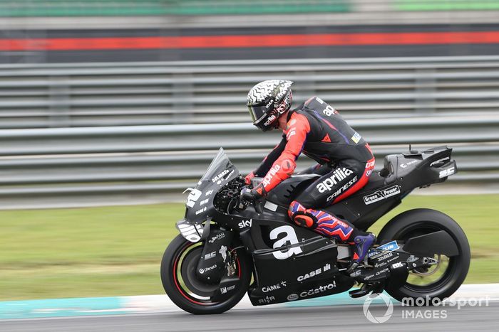 Lorenzo Savadori, Aprilia Racing Team