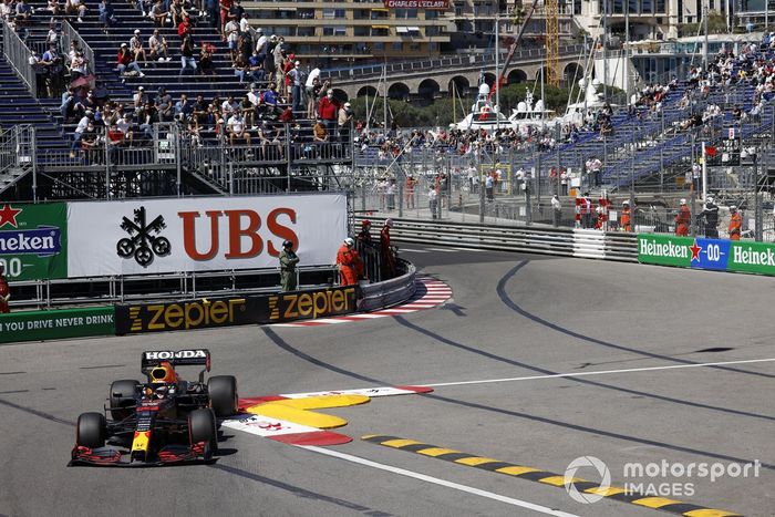 Max Verstappen, Red Bull Racing RB16B