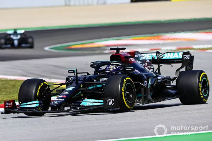 Lewis Hamilton, Mercedes W12