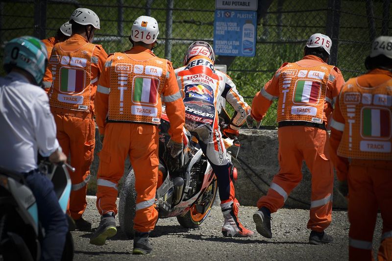 Caída de Marc Márquez, Repsol Honda Team