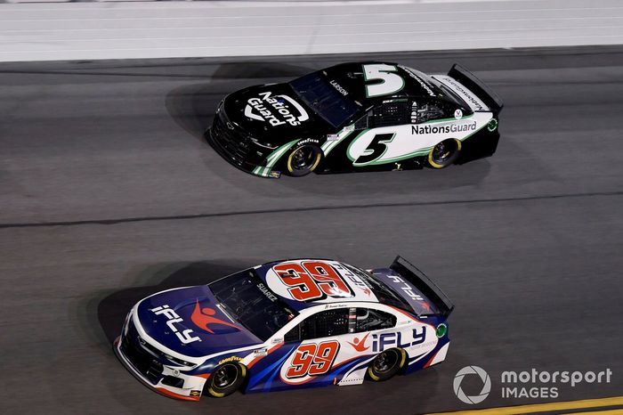 Daniel Suarez, TrackHouse Racing, Chevrolet Camaro iFly Kyle Larson, Hendrick Motorsports, Chevrolet Camaro NationsGuard