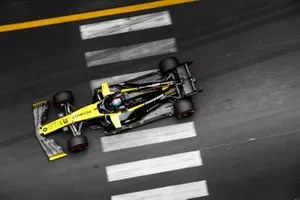 Daniel Ricciardo, Renault R.S.19