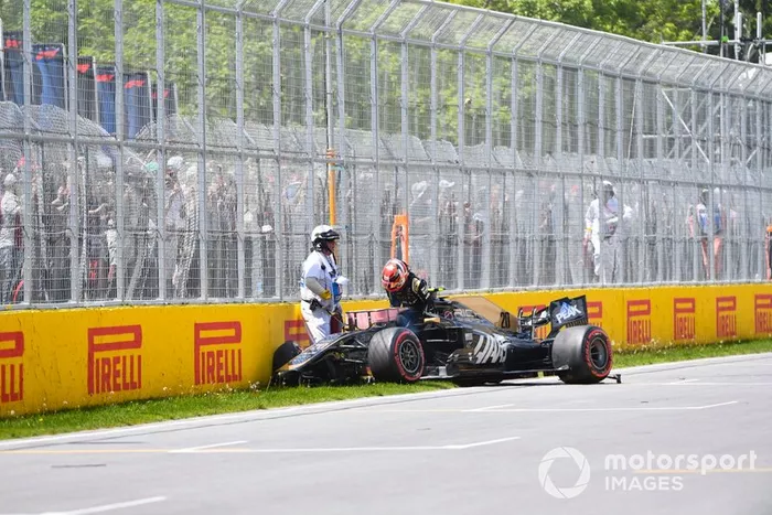 Kevin Magnussen, Haas VF-19