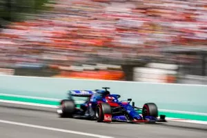 Daniil Kvyat, Toro Rosso STR14