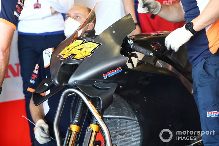 Detalle de la moto Honda MotoGP