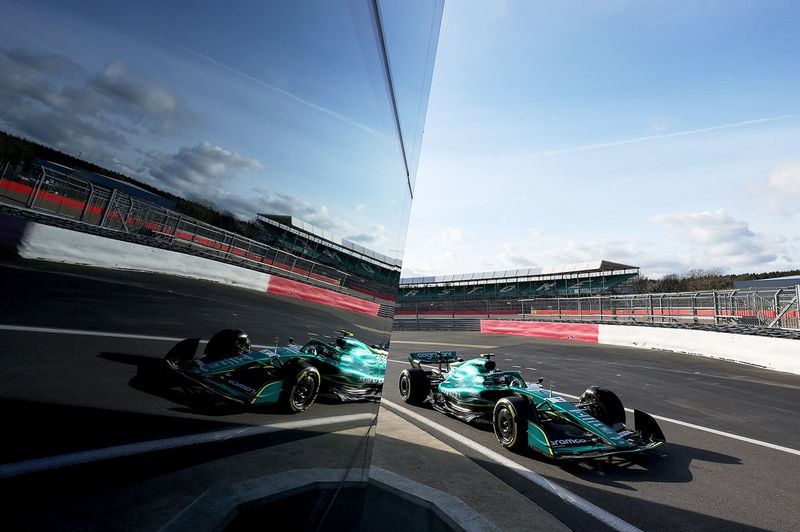 Lance Stroll, Aston Martin AMR22 
