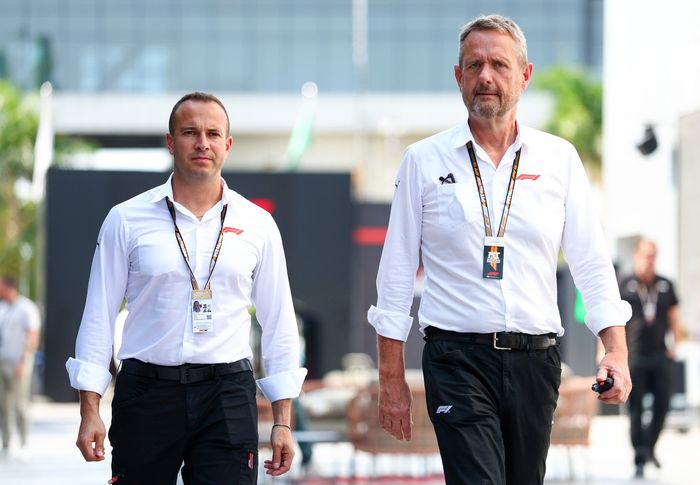 Gilles Carraro, Director Deportivo, Steve Nielsen, Director Deportivo de la F1