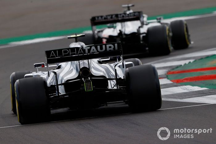 Romain Grosjean, Haas VF-20, Pierre Gasly, AlphaTauri AT01