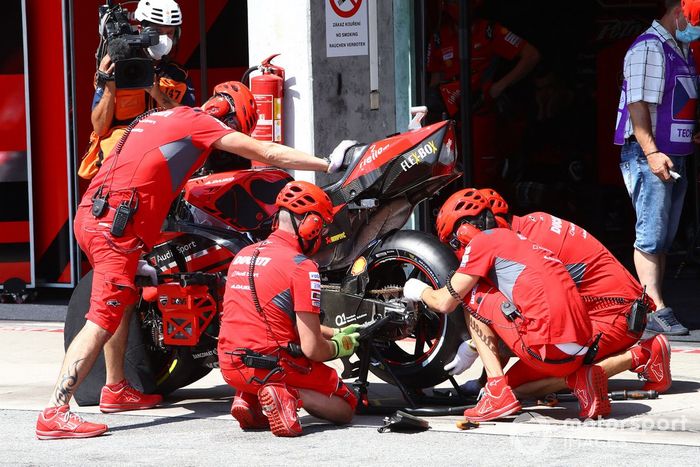 Andrea Dovizioso, Ducati Teams Ducati