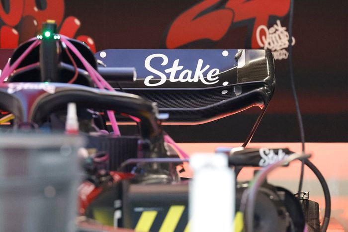 Alfa Romeo Racing C43 detalle trasero