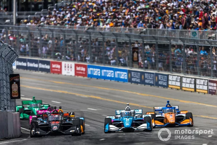 #45: Christian Lundgaard, Rahal Letterman Lanigan Racing Honda, #2: Josef Newgarden, Team Penske Chevrolet, #9: Scott Dixon, Chip Ganassi Racing Honda