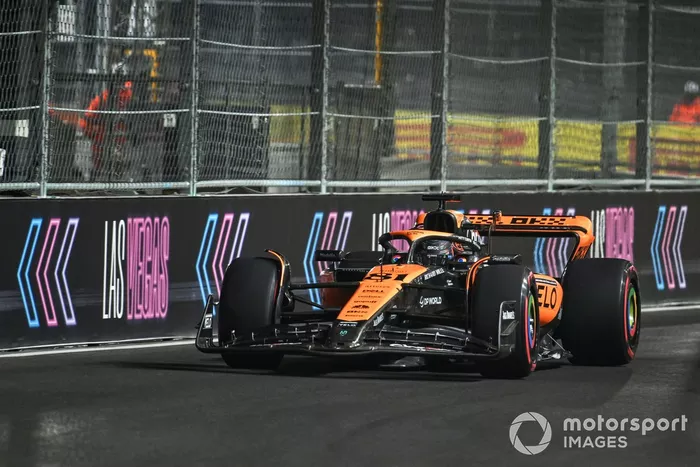 Oscar Piastri, McLaren MCL60 