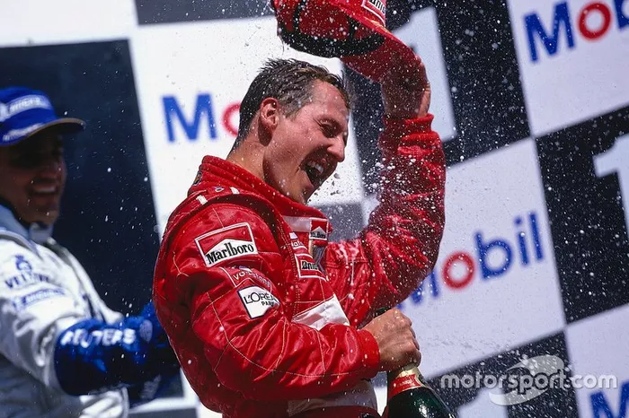 Michael Schumacher, 1994, 95, 00, 01, 02, 03 e 04.