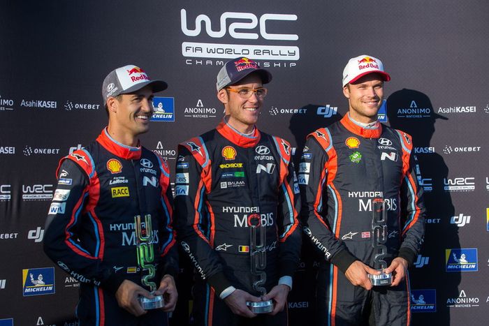 Dani Sordo, Hyundai Motorsport, Thierry Neuville, Hyundai Motorsport, Andreas Mikkelsen, Hyundai Motorsport