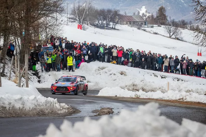 Thierry Neuville, Nicolas Gilsoul, Hyundai Motorsport Hyundai i20 Coupe WRC