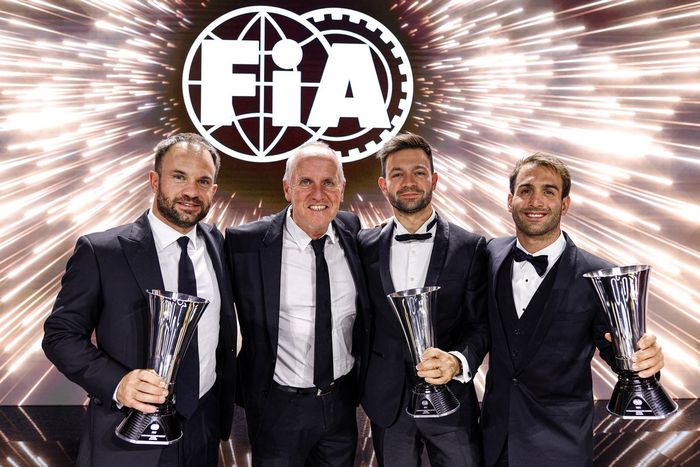 Philippe Sinault, Nicolas Lapierre, Matthieu Vaxivière, André Negrão