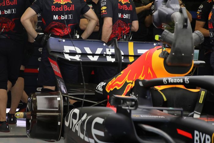 Red Bull Racing RB18
