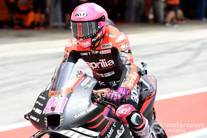 Aleix Espargaro, Aprilia Racing