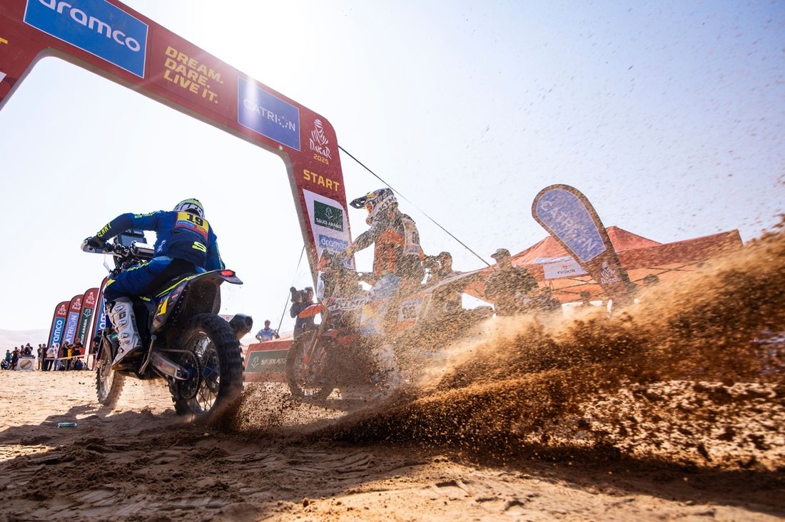 #19 Sherco Rally Factory Sherco: Rui Gonçalves, #96 BAS World KTM Racing Team KTM: Tobias Ebster