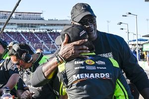 Michael Jordan, Ryan Blaney, Equipo Penske, Menards/Richmond Water Heaters Ford Mustang