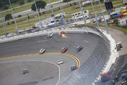 Crash: Ray Black Jr., Chevrolet