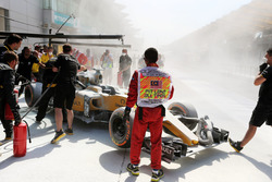 Горівший болід Кевіна Магнуссена, Renault Sport F1 Team RS16