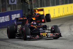 Даниил Квят, Scuderia Toro Rosso STR11