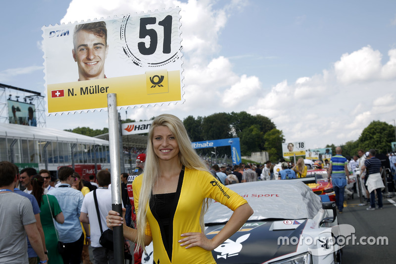 La grid girl di Nico Müller, Audi Sport Team Abt Sportsline, Audi RS 5 DTM