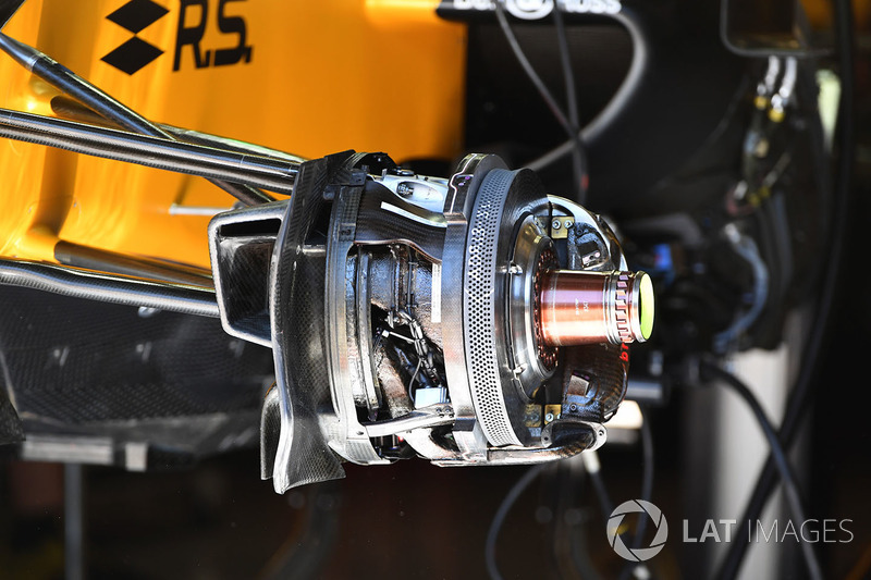 Freno y suspensión delantera del Renault RS17