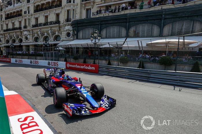 Carlos Sainz Jr., Scuderia Toro Rosso STR12
