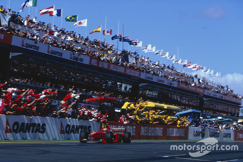 Eddie Irvine, Ferrari F399 se lleva el triunfo