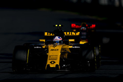 Джоліон Палмер, Renault Sport F1 Team RS17