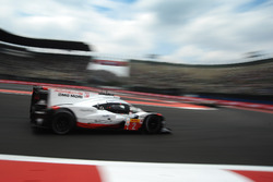 #2 Porsche Team Porsche 919 Hybrid: Timo Bernhard, Earl Bamber, Brendon Hartley