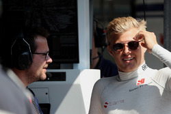 Маркус Ерікссон, Sauber, Жюльєн Сімон-Шотам