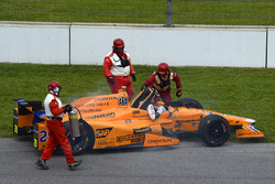 Fernando Alonso, Andretti Autosport Honda valt uit door een motorplof