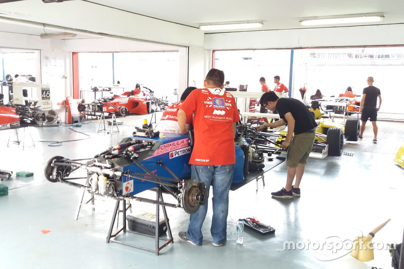 Suasana pedok Sentul