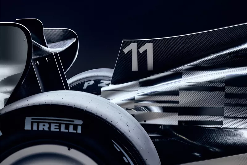 زي كاديلاك F1