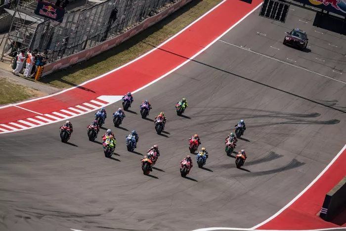 La parrilla de MotoGP en la salida