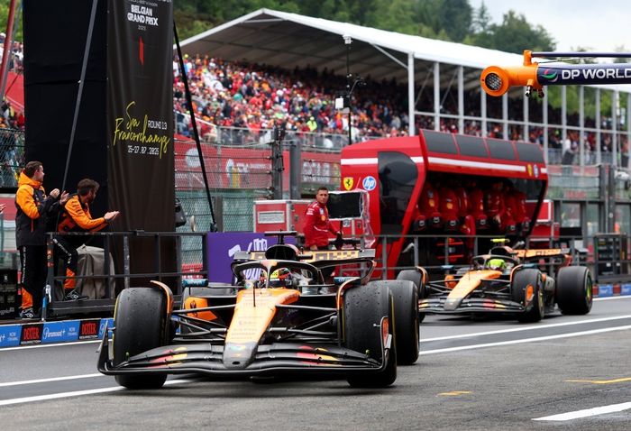 Lando Norris, McLaren, Oscar Piastri