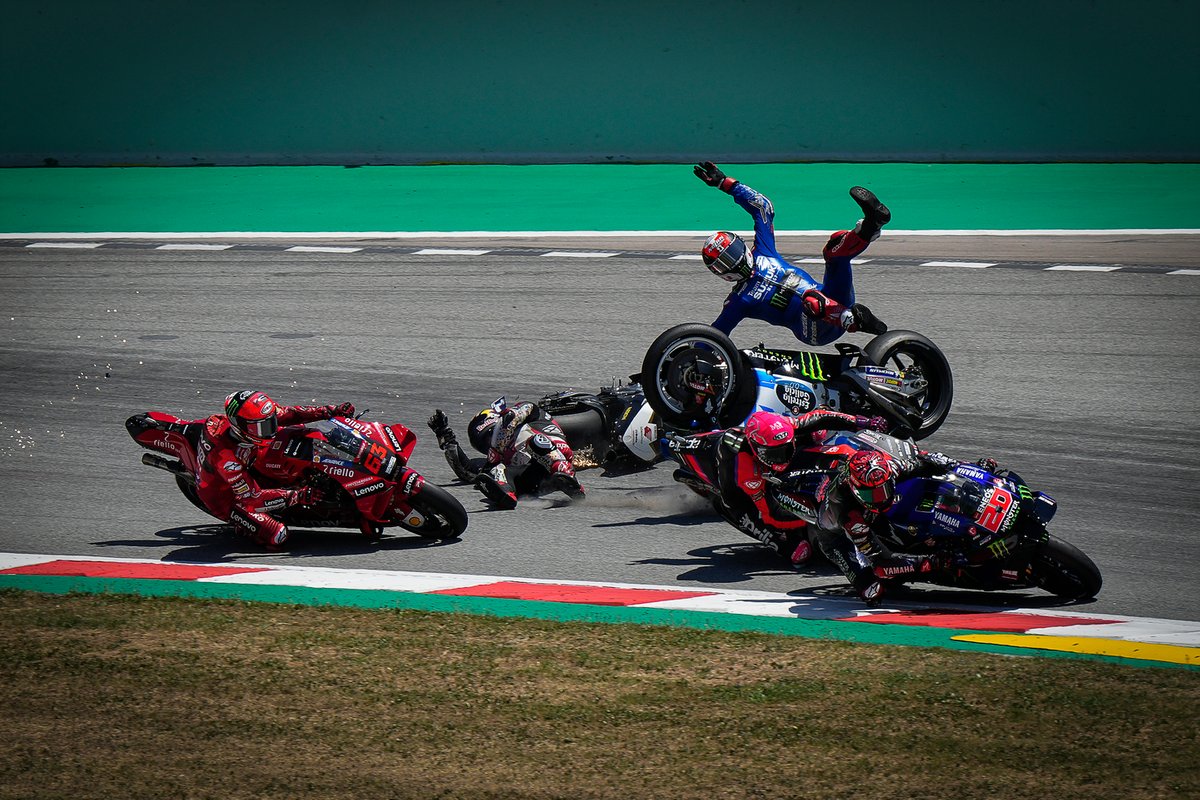Fabio Quartararo, Yamaha Factory Racing leads, Takaaki Nakagami, Team LCR Honda and Alex Rins, Team Suzuki MotoGP crash, Francesco Bagnaia, Ducati Team behind