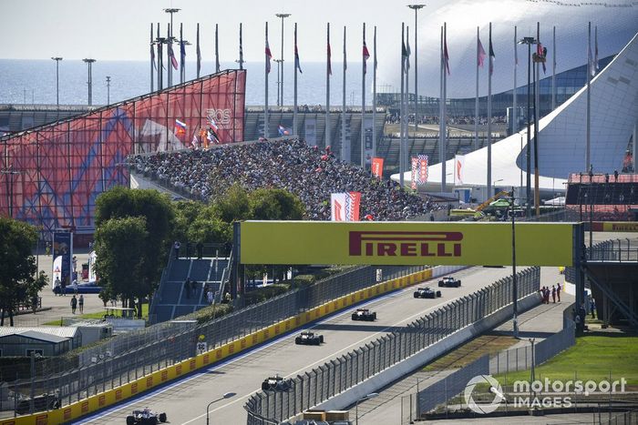 Lewis Hamilton, Mercedes F1 W11, Valtteri Bottas, Mercedes F1 W11, Max Verstappen, Red Bull Racing RB16,  Esteban Ocon, Renault F1 Team R.S.20