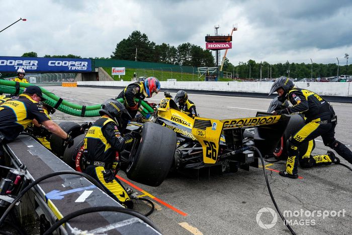 Colton Herta, Andretti Autosport c/ Curb-Agajanian Honda, parada en boxes