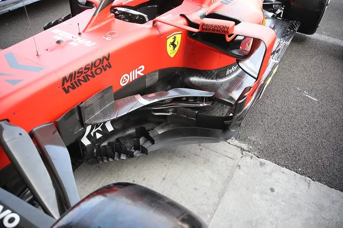 Ferrari SF90: Windabweiser