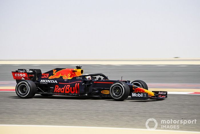Max Verstappen, Red Bull Racing RB16B 