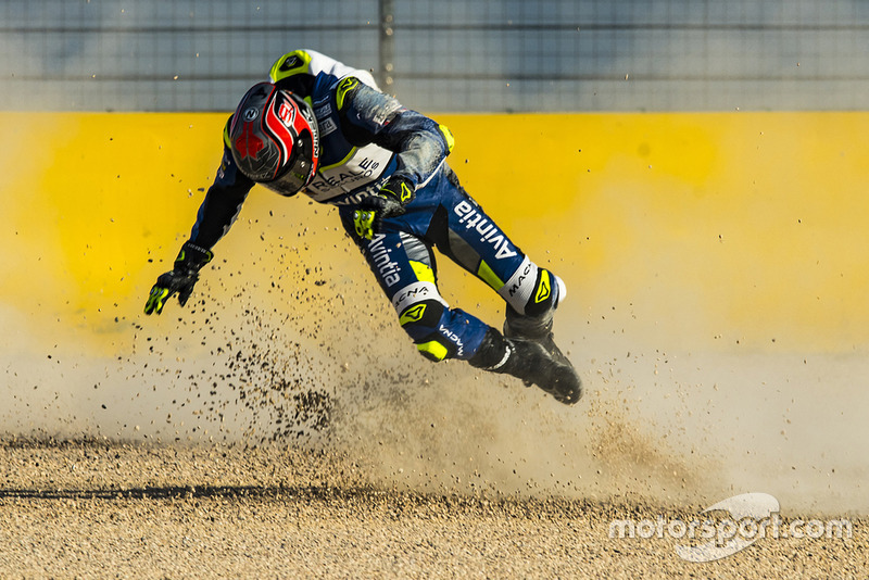 Sturz: Jordi Torres, Avintia Racing
