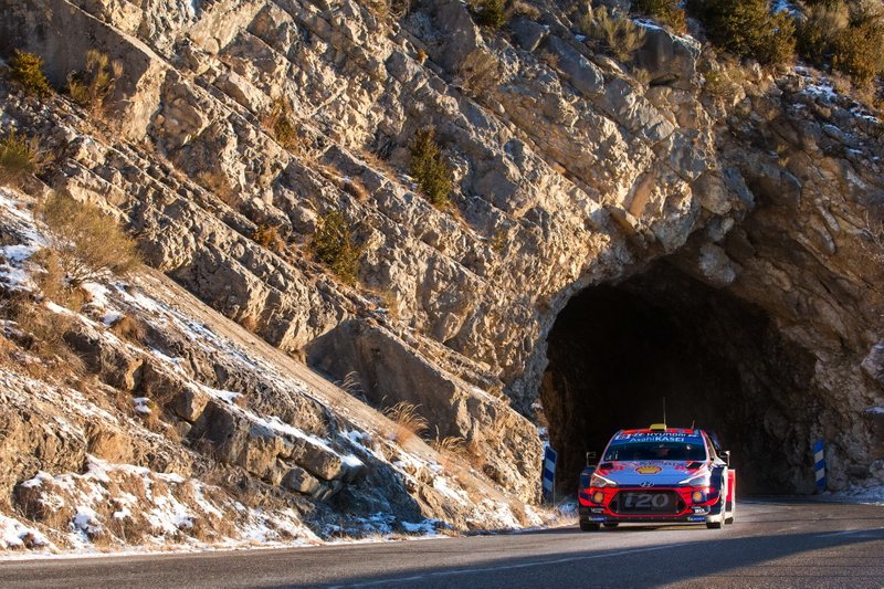 Андреас Миккельсен и Андерс Егер, Hyundai Shell Mobis WRT, Hyundai i20 Coupe WRC