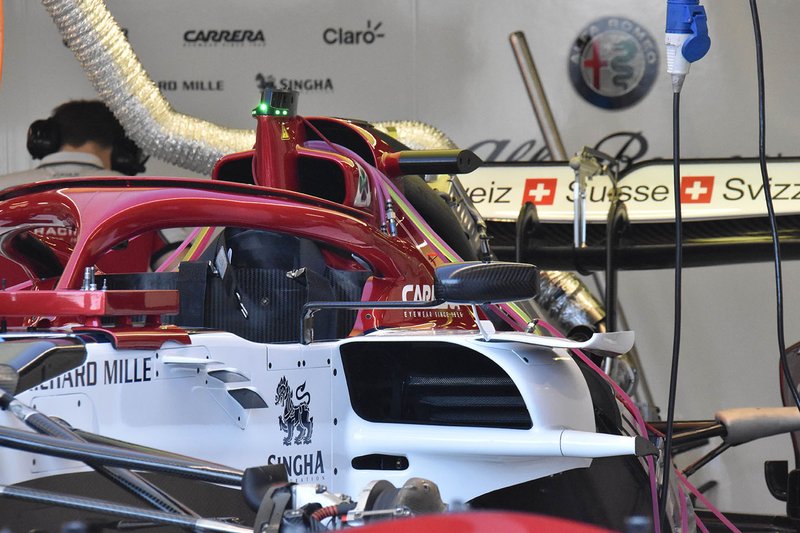 Alfa Romeo Racing C38: Chassis
