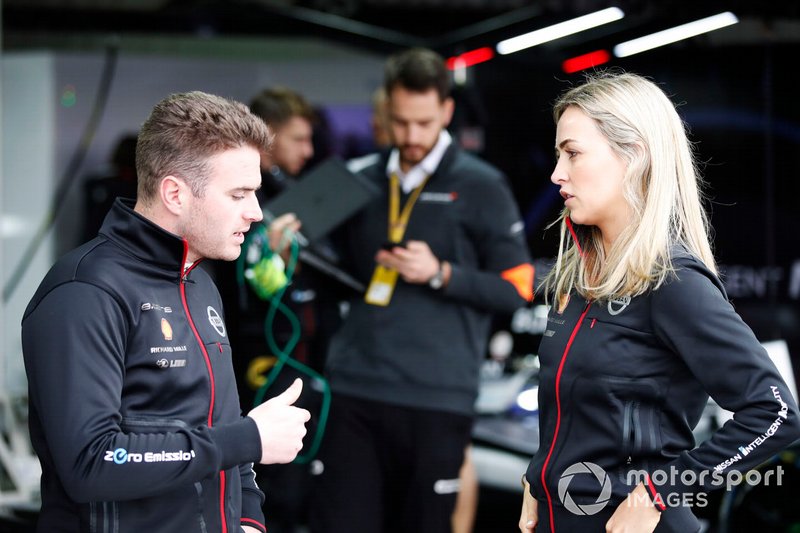 Oliver Rowland, Nissan e.Dams chats with Carmen Jorda,Nissan e.Dams 